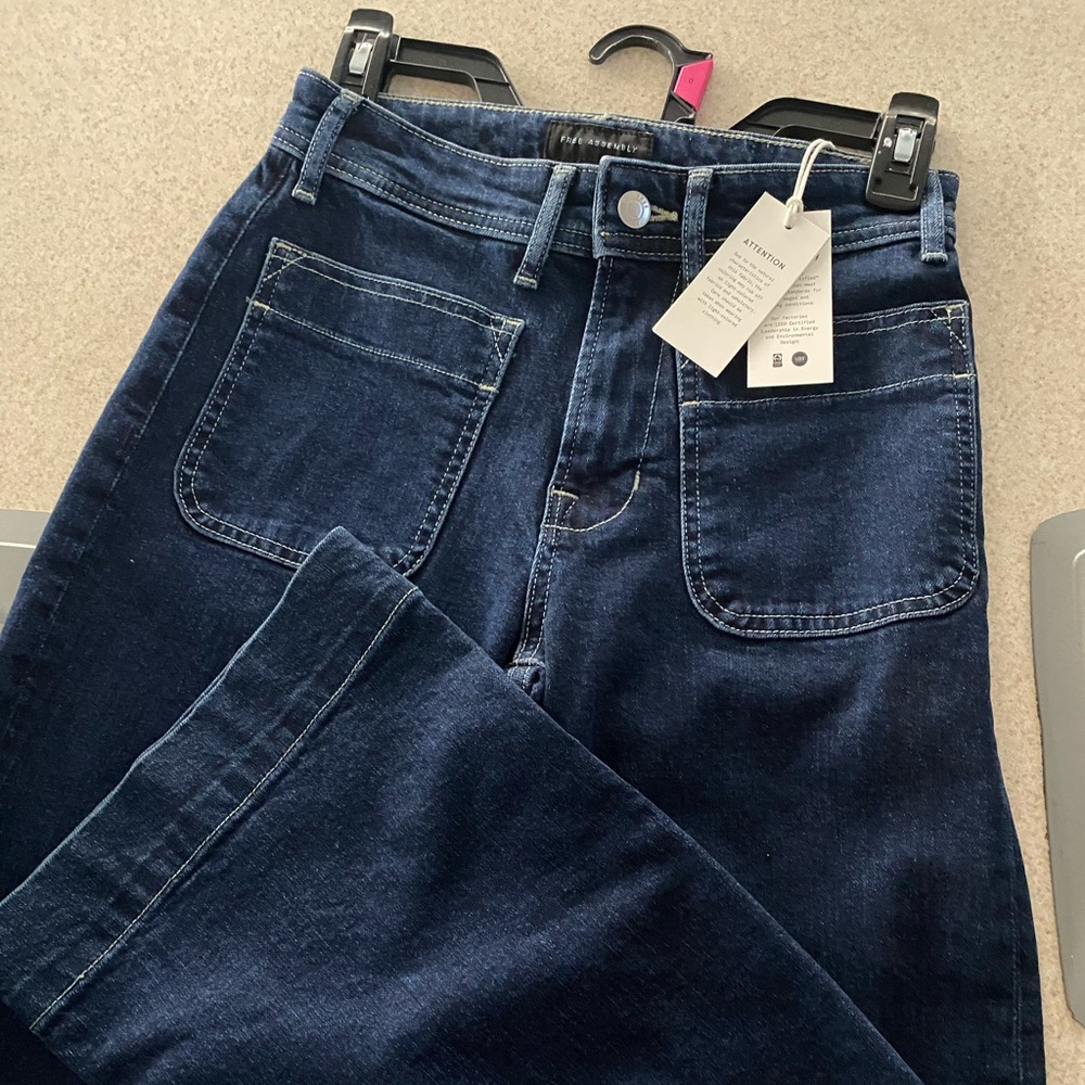 High waisted jean